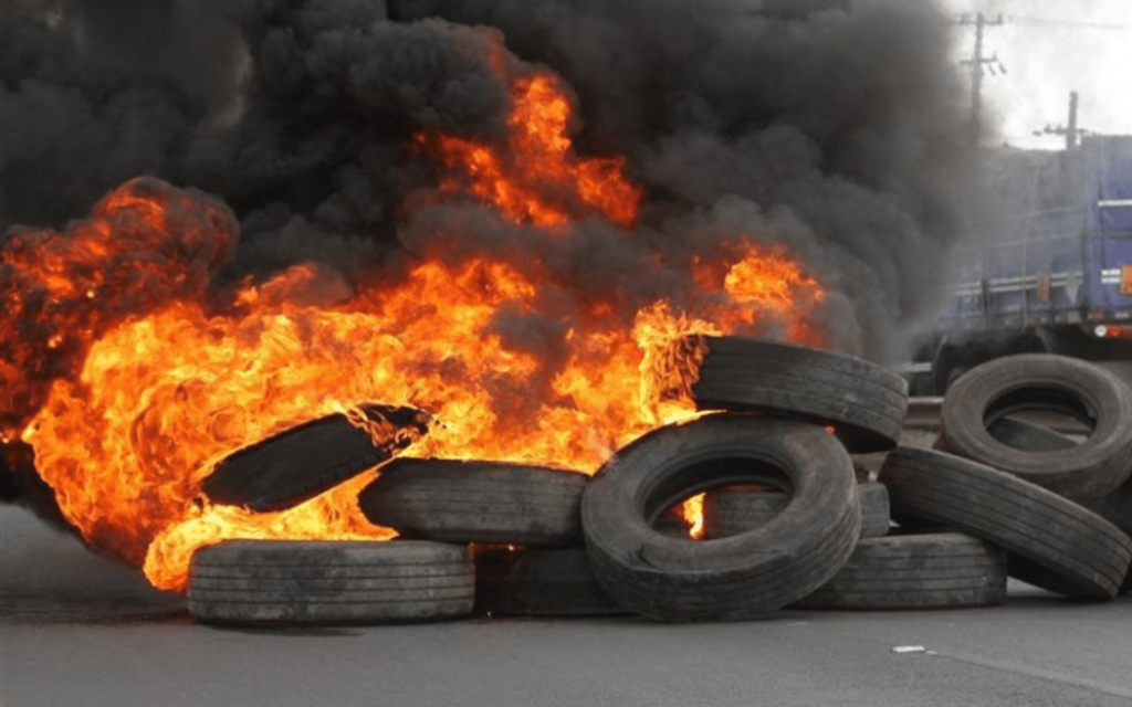 Queima de pneus para alimentar a mineração de criptomoedas