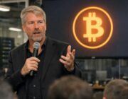 Michael Saylor afirma que Bitcoin vai superar o S&P 500 no longo prazo