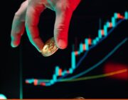 Traders apostam em volatilidade pura após dias consecutivos de oscilações bruscas no mercado cripto
